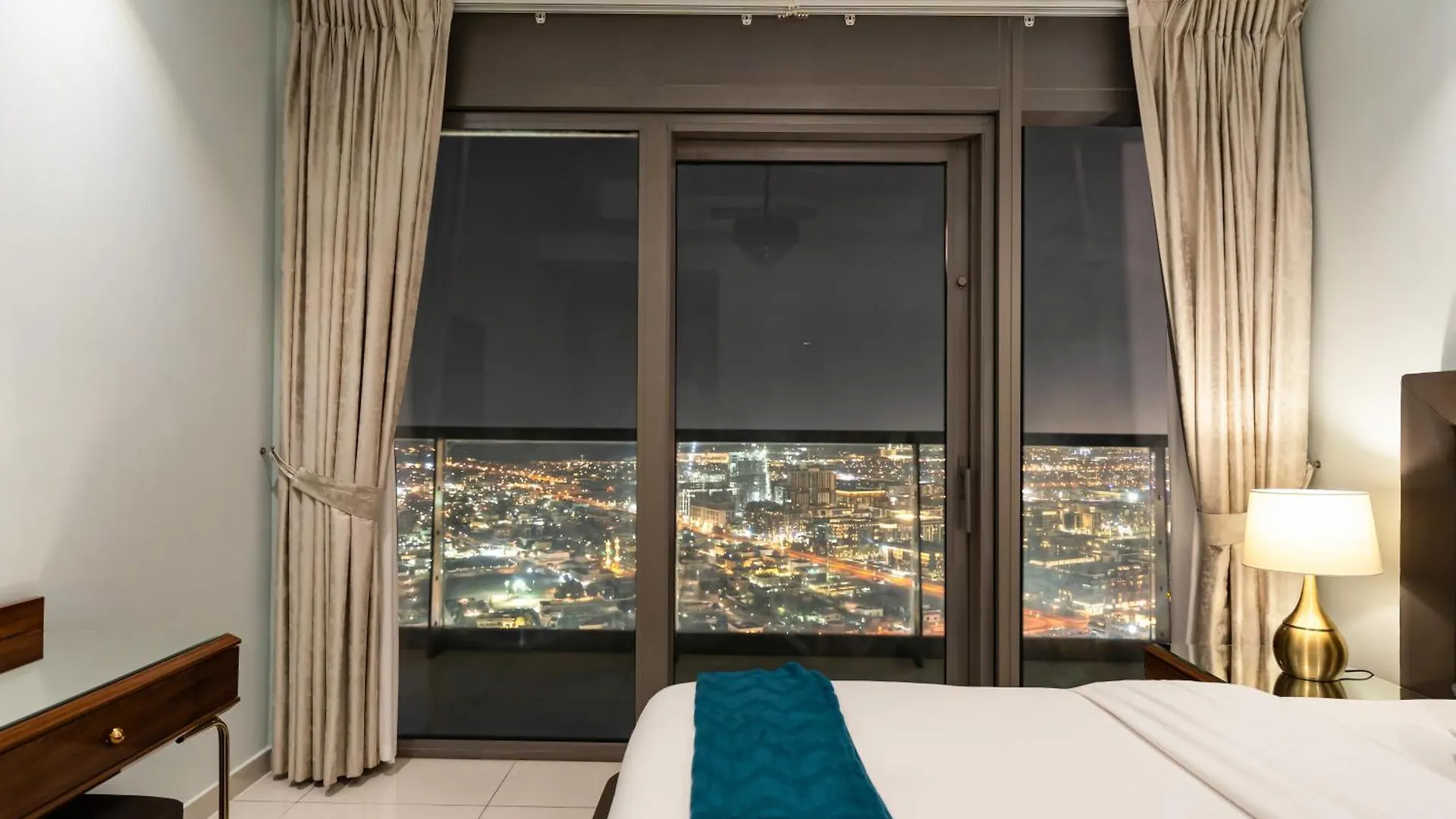 Apartament Famous Infinity Pool 64Th Floor Near Burj Khalifa Dubaj